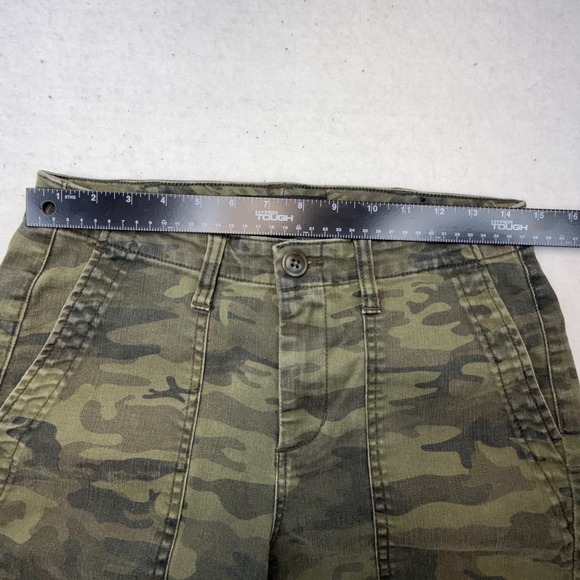 Liverpool women 8/29 ‎ Camo Cargo Pants  green petite siz 8 short - Picture 3 of 10
